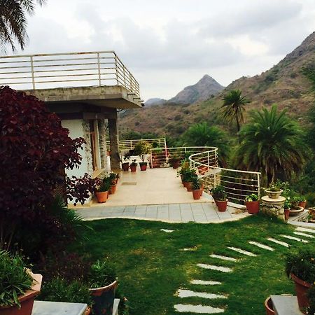 Richi Valley Mount Abu Hotel ภายนอก รูปภาพ
