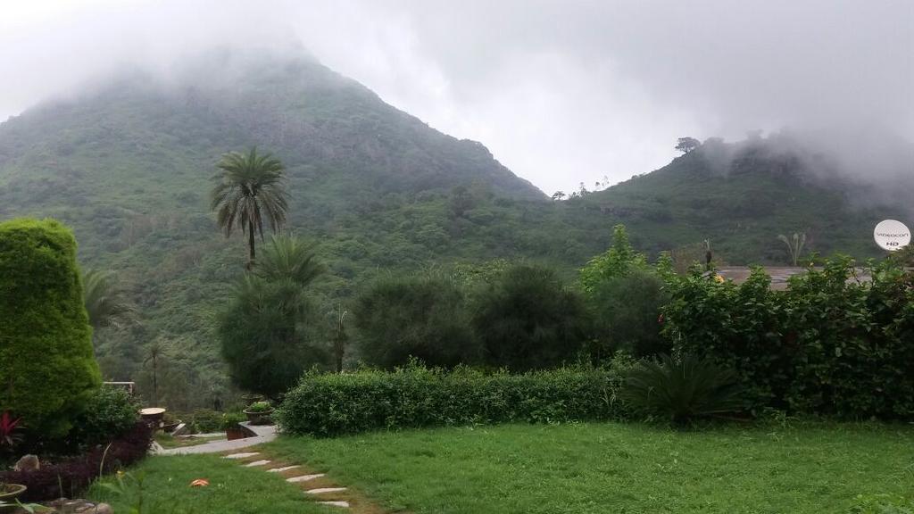 Richi Valley Mount Abu Hotel ภายนอก รูปภาพ
