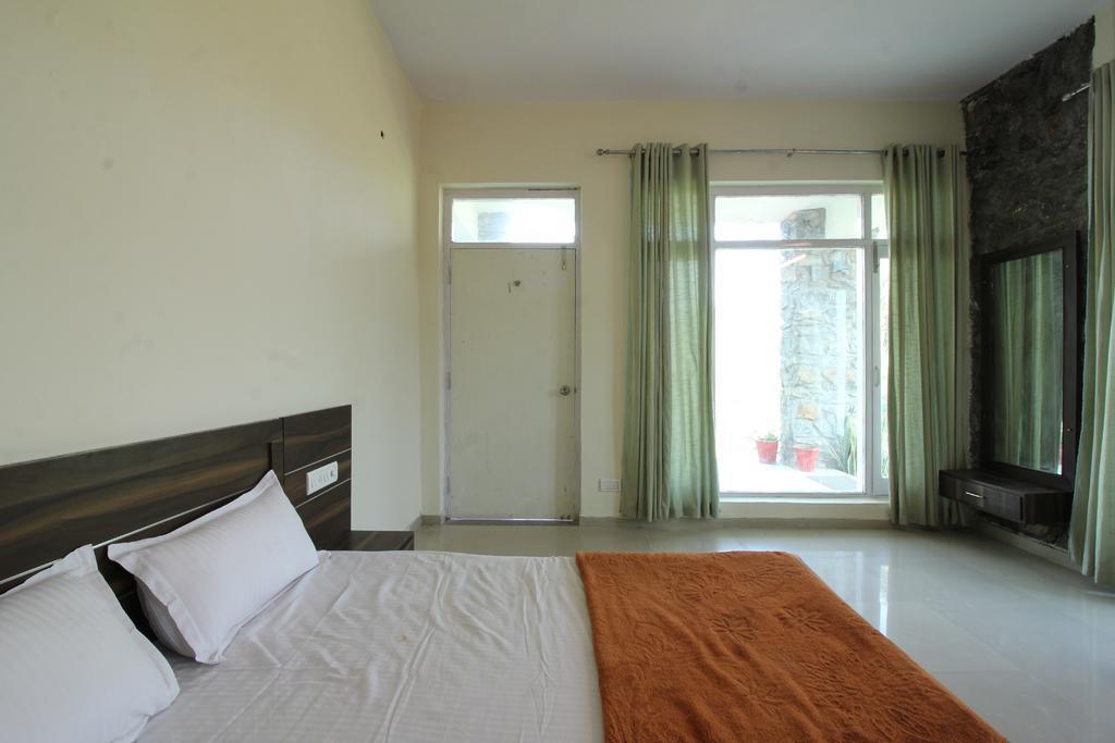 Richi Valley Mount Abu Hotel ภายนอก รูปภาพ